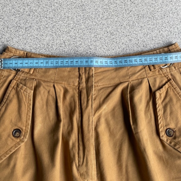 Maria Cher Co-ord Set in Khaki - Picture 15 of 16